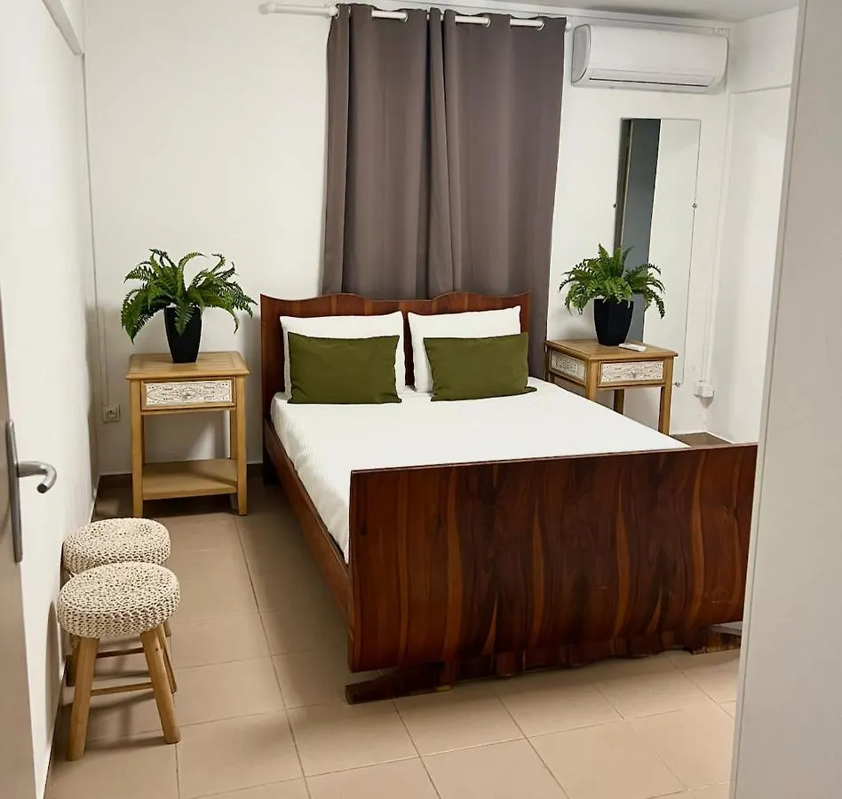 Apartment Bas De Villa Cosy Baie-Mahault